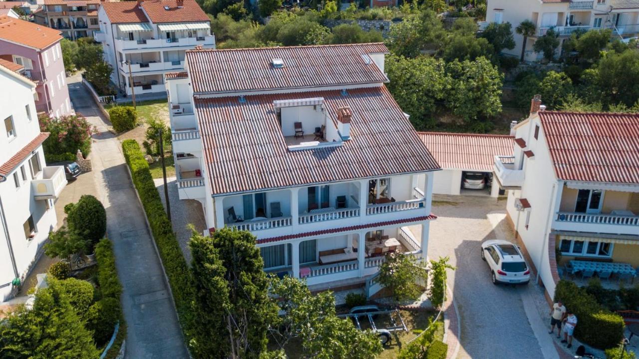 Apartmani Devcic Palit エクステリア 写真