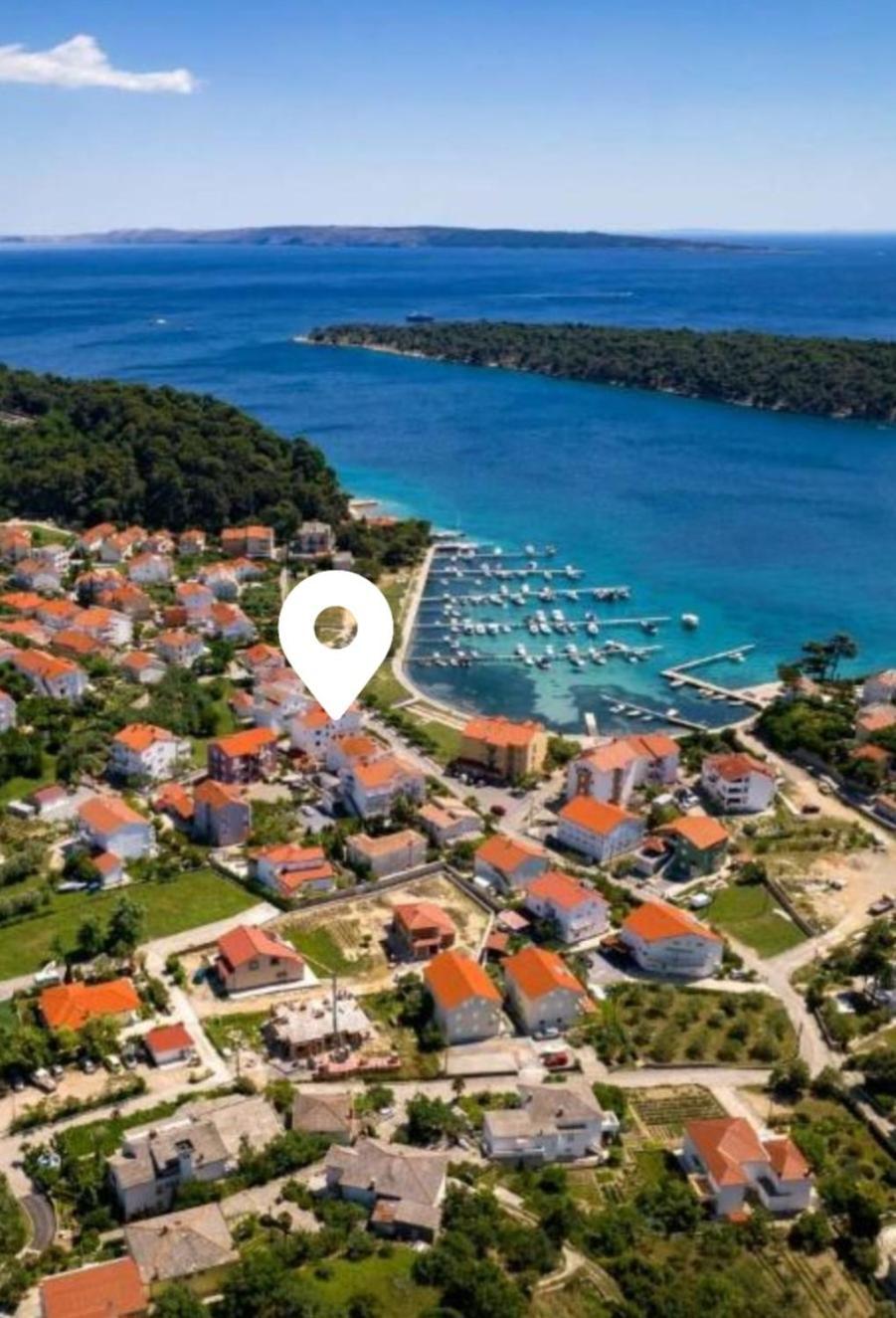 Apartmani Devcic Palit エクステリア 写真